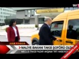 Maliye Bakanı taksi şoförü oldu 