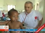 nijer - 43 doktor 50 bin ilaçala Nijer'e gidiyor  Videosu