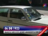 klasik otomobil - Kendi arabasıyla Meclis'teydi  Videosu