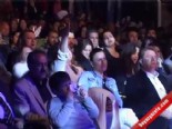 neset ertas - 6 Aylık Hamile Olan Funda Ararı'n Muğla Konseri  Videosu