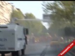 taksim - Beşiktaş'ta Göstericiler Polise Kaldırım Taşlarıyla Saldırdı  Videosu