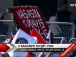 1 mayis isci bayrami - Taksim'e Hak-İş girdi Videosu