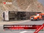 Erzurum'da yolcu otobüsü devrildi