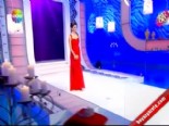 Bugün Ne Giysem Gala Gecesi Finalistlerinden 'Özge Özkan' Podyumda 