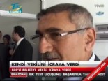 Kendi vekilini icraya verdi 