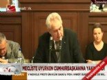 cek cumhuriyeti - Uyurken cumhurbaşkanına yakalandı Videosu