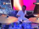 canli performans - Ebru Gündeş Hayatı Tesbih Yapmışım Videosu