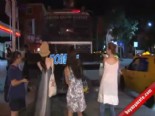 Kadın Eylemciler TOMAnın Önünde Dans Etti 