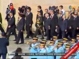 cemil cicek - 30 Ağustos Kutlamaları Anıtkabir'deki Törenle Başladı  Videosu