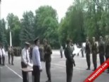 askeri toren - Askeri Tören Sırasında Ağaç Devrildi Videosu