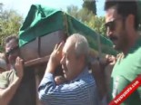 tuncel kurtiz - Tuncel Kurtiz Son Yolculuğuna Uğurlandı Videosu