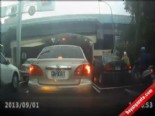 is makinesi - Tayvan'da Görünmez Kaza Videosu