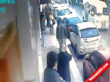 mobese - İlginç Kaza Saniye Saniye MOBESE'ye Yansıdı  Videosu