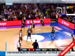 Pınar Karşıyaka Anadolu Efes: 66-65 Basketbol Maç Özeti