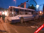 Başkentt'e göstericiler belediye otobüsüne molotof ile saldırdı 