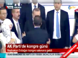 cumhurbaskani - Tayyip Erdoğan kongre salonuna girdi (AK Parti 1.Olağanüstü Kongresi)  Videosu