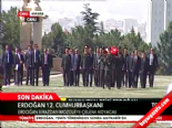 cumhurbaskani - Cumhurbaşkanı Erdoğan Anıtkabir özel defterini imzaladı  Videosu