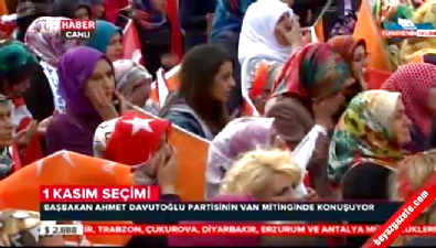 AK Parti'nin Van mitinginde önce Fatiha sonra İstiklal Marşı okundu 