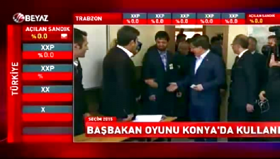 Başbakan Ahmet Davutoğlu oyunu Konya'da kullandı