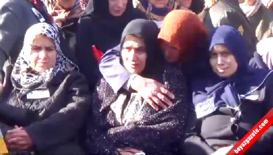 ismet yilmaz - Şehidin cenaze namazını kardeşi kıldırdı Videosu