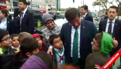sare davutoglu - Başbakan Davutoğlu'ndan, çocuklara davet  Videosu