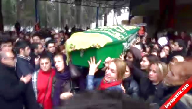 cenaze toreni - Özgecan'ın tabutunu kadınlar omuzladı!  Videosu