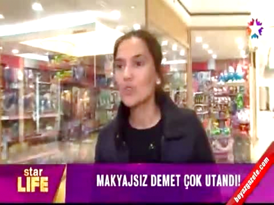 tuk gazeteci - Demet Akalın'ın makyajsız hali şaşırttı  Videosu