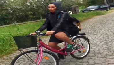 hulya avsar - Hülya Avşar bisiklet turunda  Videosu