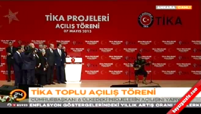 ugur isilak - Cumhurbaşkanı Erdoğan'a dombra sürprizi  Videosu