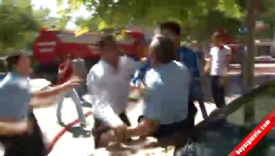 Polise kafa ve yumruk attı 