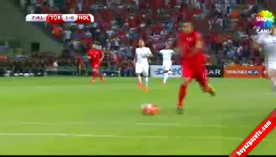 a milli futbol takimi - Türkiye - Hollanda maçının golleri Videosu