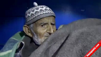 yasli cift - Ölüme terk edilen yaşlı çifti Mehmetçik kurtardı  Videosu