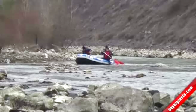 kayip cocuk - Kayıp iki çocuk için baraj kapakları son kez kapatıldı  Videosu