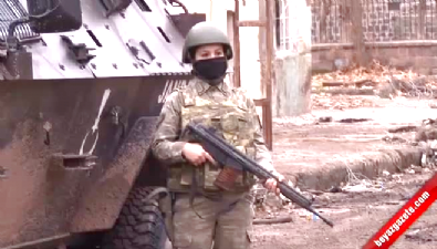 er kadin - Kadın askerler sıcak bölgede Videosu