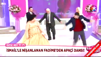 evleneceksen gel - Evleneceksen Gel - Mustafa ve nişanlı çifttin apaçi dansı şaşırttı  Videosu