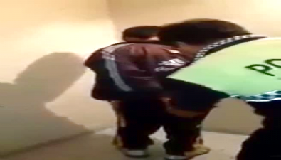 İspanya polisi Suriyeli çocuğu öldüresiye dövdü