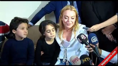 lindsay lohan - Hollywood'un ünlü yıldızı Lindsay Lohan Suriyeli aileyi ziyaret etti Videosu