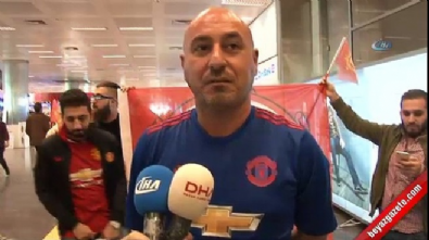 italyan - Napoli taraftarı basın mensuplarına küfretti Videosu