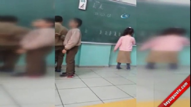 ogretmenler - Öğretmen dayağı kamerada  Videosu