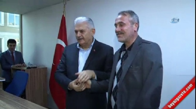 cumhuriyet halk partisi - 15 Temmuz gazisi, Başbakan Yıldırım'ı ağlattı  Videosu