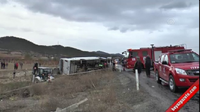 yolcu otobusu - Denizli'de yolcu otobüsü devrildi  Videosu