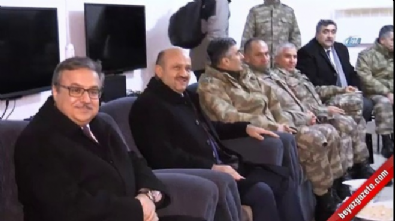 Milli Savunma Bakanı Işık, Şırnak Namaz Dağı’nda nöbet tutan Mehmetçikleri ziyaret etti 