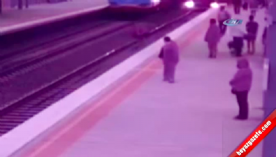 metro istasyonu - Metroda ölümle burun buruna  Videosu