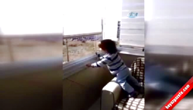 polis ozel harekat - 73 gündür özel harekat polisi babasını bekliyor  Videosu