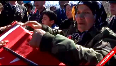 diyarbakir - Sur şehidi son yolculuğuna uğurladı  Videosu