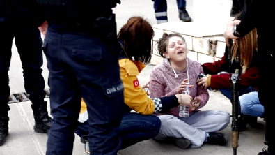silahli catisma - Diyarbakırlı annenin feryadı yürekleri dağladı  Videosu