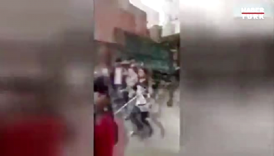 cin - Genç kızların satırlı kavgası herkesi şoke etti!  Videosu