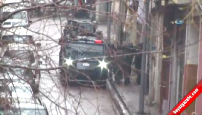 Bayrampaşa'da Teröristlere Operasyon: 2 Polis Yaralandı 