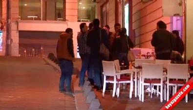 istiklal - Taksim'de bomba alarmı  Videosu