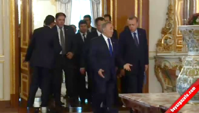 Erdoğan ve Nazarbayev'le görüştü